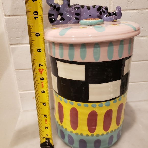 Art Pottery Large Canister With Whimsical Cat Lid signed on base - Picture 7 of 15